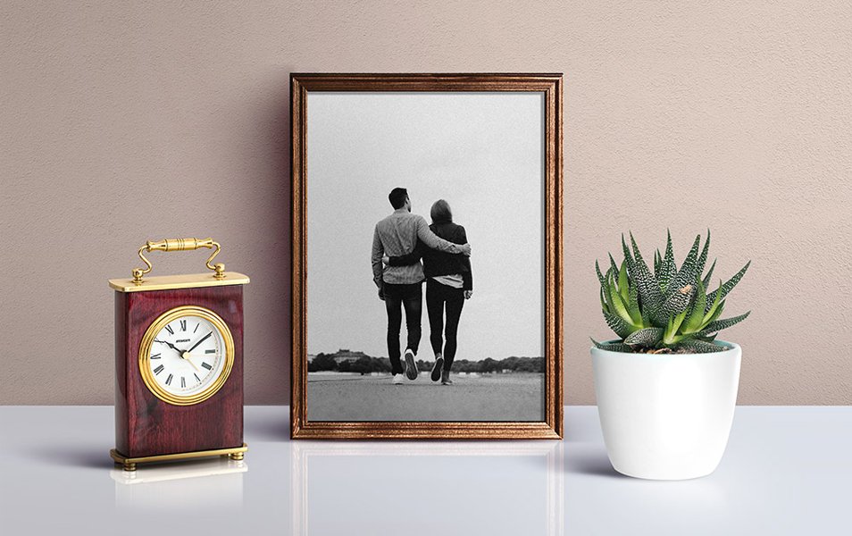 Picture Frame Mockup PSD