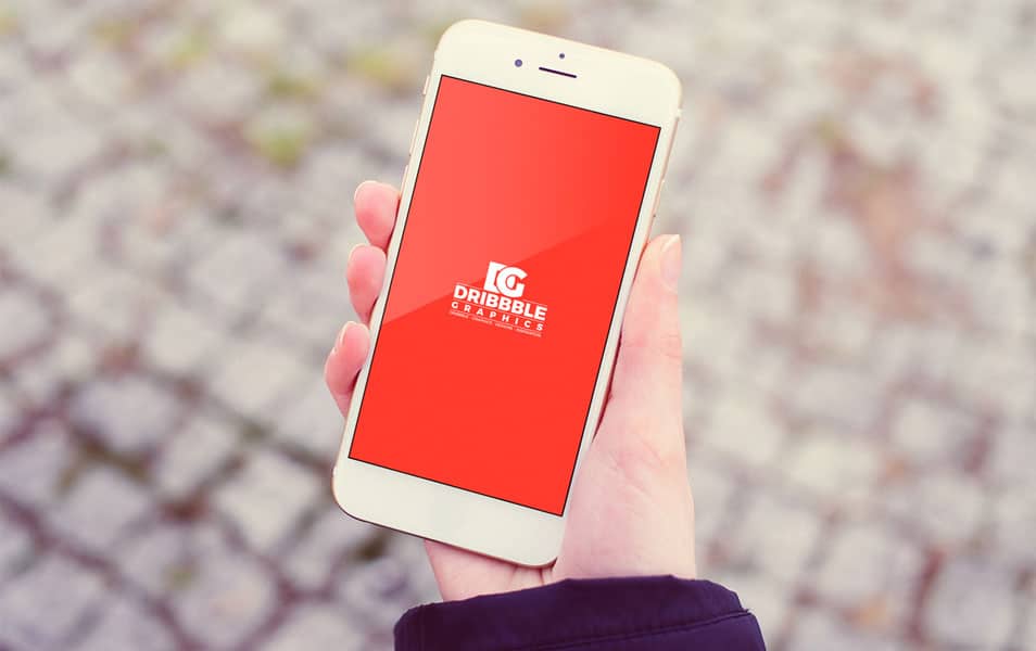 Download Free Outdoor Girl Holding IPhone MockUp » CSS Author