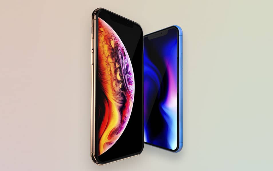 Free iPhone XS & XR Mockup