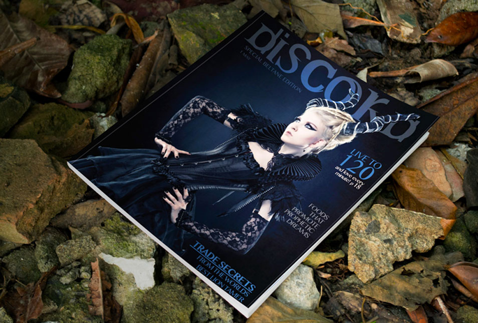 Download Free Realistic Magazine Cover Mockup PSD » CSS Author