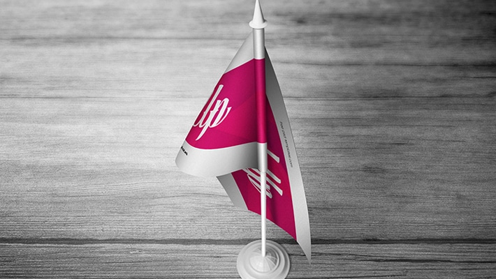 Download 3 Free Desk Flag Mock Ups In Psd Css Author